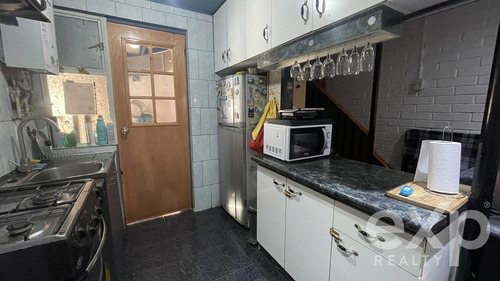 En Venta Casa Cercana A Mall Tobalaba