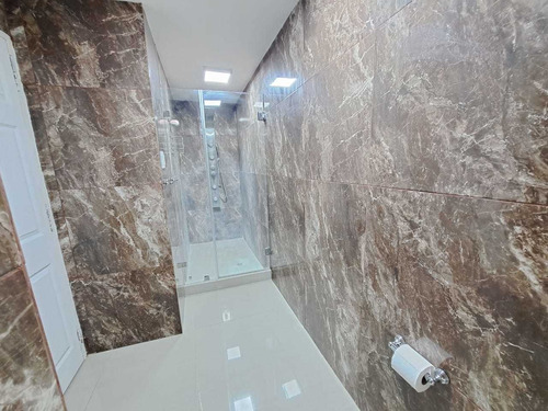 Imagen 13 de 20 de Rosaura Cortez Vende Apartamento Duplex En San Diego Res. Cumbres De San Diego Cerca De Fin De Siglo