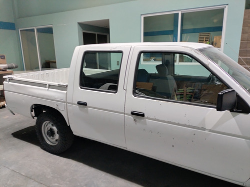 Nissan Pick-up Doble Cabina