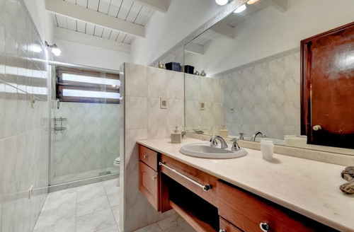 Imagen 13 de 27 de Punta Del Este Casa En Venta A Metros Del Mar
