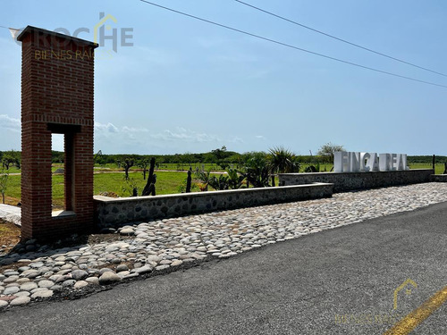 Terreno En Venta Zona Playa Costa Esmeralda Veracruz Pueblo Riachuelos