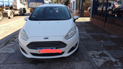 Ford Fiesta Kinetic 1.6 Titanium Powershift 120cv