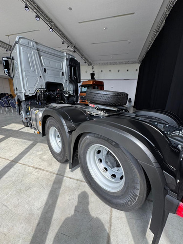 Actros 2545 Ls/33 6x2 Techo Bajo (bitren 60 Tn)
