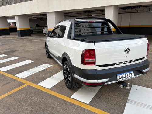 Volkswagen Saveiro 1.6 16v Cross Cab. Dupla Total Flex 2p 5 marchas