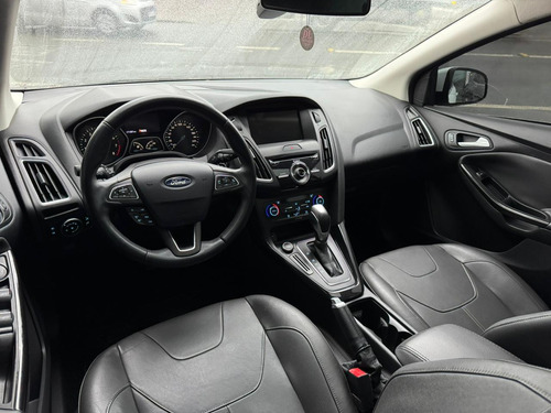 Ford Focus 2.0