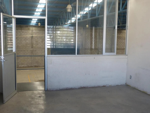 Bodega/nave En Venta Industrial En Carretera Panamericana