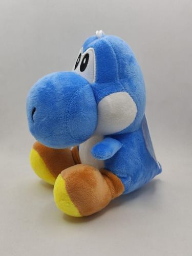 Imagen 3 de 4 de Yoshi Peluche Mario Bros Color Azul