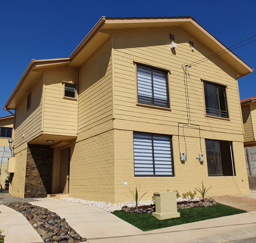 Condominio Los Maitenes Iii Casa 3 D 2 B Año Corrido
