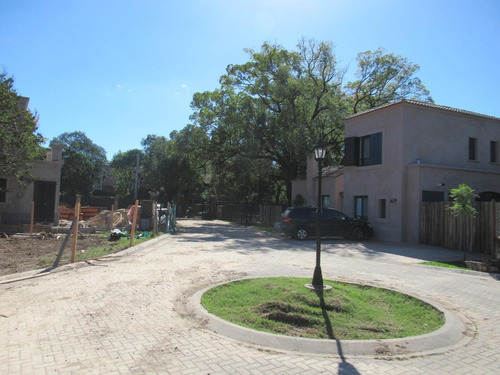 Imagen 8 de 11 de Terreno 850 M2 En Pequeño Barrio Cerrado- Las Lomas-horqueta. San Isidro