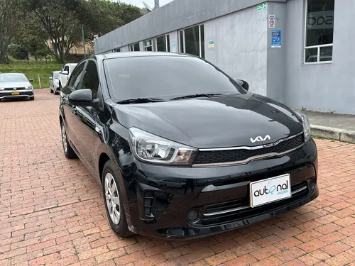 Kia Soluto 1.4 Emotion Mt