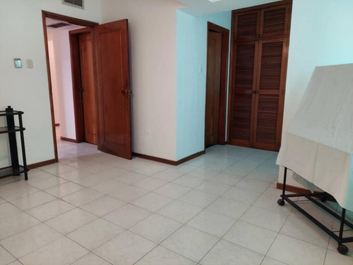Imagen 9 de 17 de Apartamento En Venta Los Mangos Valencia