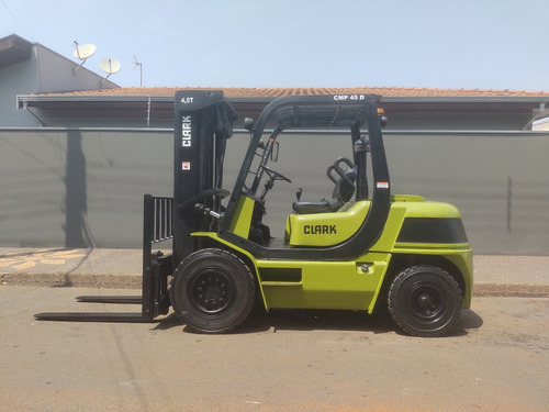 Empilhadeira Clark 4,5t * Diesel Com Deslocador * 2009