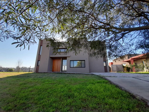 Imagen 3 de 30 de Casa En Venta El Canton Barrio Norte A Laguna C/pileta