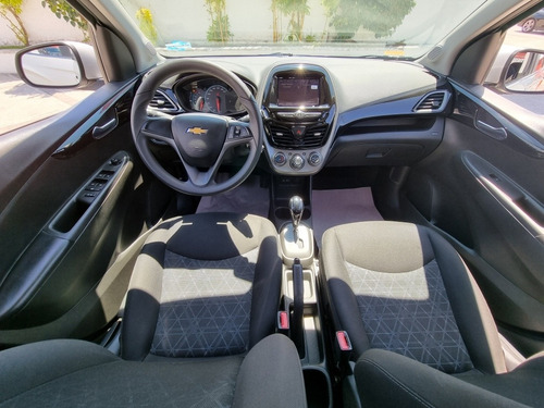 Imagen 10 de 14 de Chevrolet Spark 2020 1.4 Premier Cvt