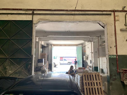 Imagen 3 de 5 de Deposito 970 M2 Venta Villa Soldati