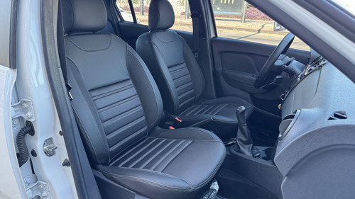 Renault Logan 1.6 16v Intense