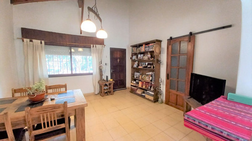Venta Quinta 3 Ambientes La Reja Piscina Jardin