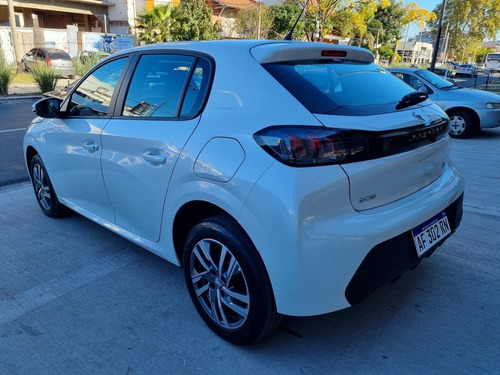 Imagen 6 de 10 de Peugeot 208 Allure Triptronic