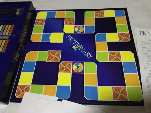 Juego Mesa Pictionary Versión Azul Clasica (Usado)