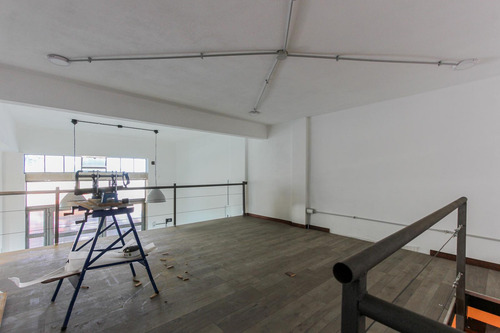 Galpon 74 Mts. Apto Comercial. Boedo