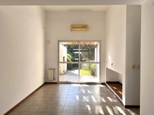 Imagen 21 de 27 de Casa 3 Dormitorios En Condominio Fisherton Cerca De Jockey Club De Rosario