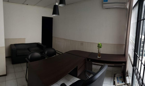 Colon Y San Martin C Muebles Aa