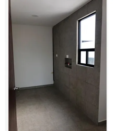 Casa En Venta En Lomas De Angelópolis Ii