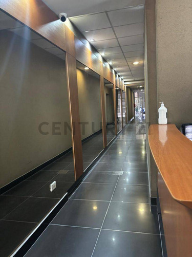 Pinmoandes Sas Ofrece En Venta Una Oficina En El Centro De La Ciudad De Mendoza, En Un Moderno ...