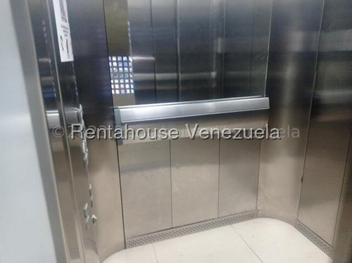 Maritza Lucena Tiene Hermoso Y Acogedor Apartamento En Venta Al Este De Barquisimeto, Conectado A Planta Eléctrica, Cómodas Habitaciones, Cocina Empotrada, Gas Directo, Sala De Fista, Vigilancia 24/7.