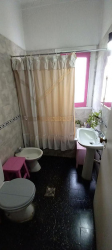 Imagen 8 de 17 de Casaquinta Sobre Terreno De 2190mts2 - A Una Cuadra De Est Ffcc Sourigues - Ideal Emprendimientos
