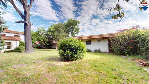 Venta Lote 720 Mt Castelar Permuta