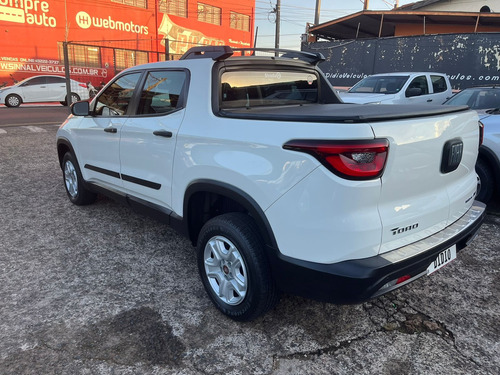 Fiat Toro 1.8 16v Freedom Flex 4x2 Aut. 4p