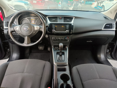 Nissan Sentra 1.8 Advance Cvt