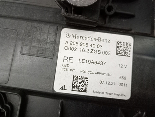 Farol Mercedes C200 C300 W206 2021/22/23/24 Direito Novo