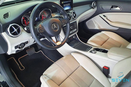 Imagem 9 de 15 de Mercedes-benz Gla 200 1.6 Cgi Flex Advance 7g-dct