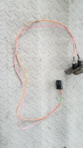 Sensor Apertura Puerta Delantera Izquierda Voyager 96-00 (Usado)