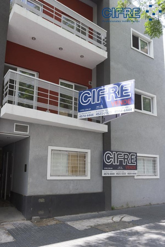 Ph A Estrenar De 2 Ambientes En Planta Baja Lateral Con Patio.