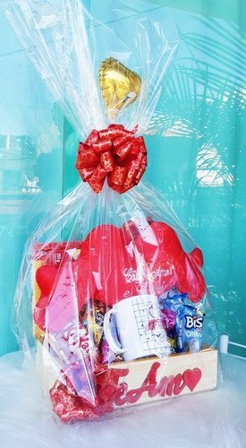 Imagem 2 de 5 de Cesta De Chocolate Para Presente Para Namoradas Romântico