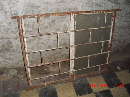 Imagen 5 de 5 de Ventana De Hierro Con Reja 100 Cm X 80 Cm Alto