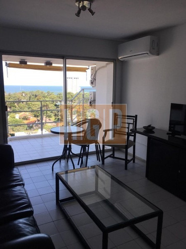 Apartamento En Roosevelt, 3 Dormitorios *-ref:17233