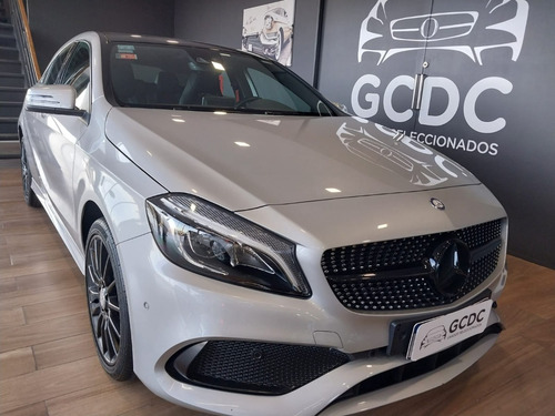 Imagen 2 de 23 de Merecedes Benz A250