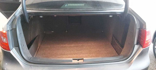 Imagen 11 de 16 de Volkswagen Vento 2014 2.5 Luxury 170cv