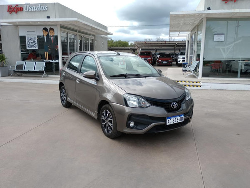 Toyota Etios 1.5 5p Xls 6mt L18