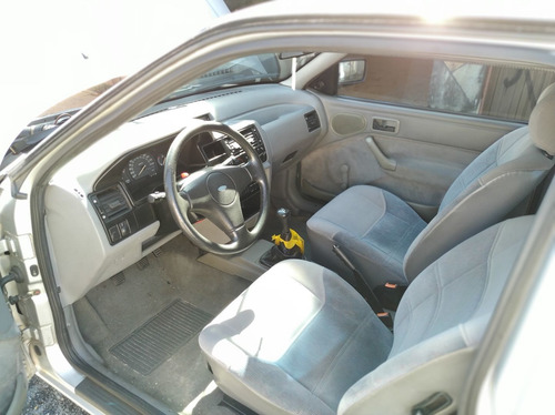 Imagem 5 de 7 de Ford Escort Gl 1.8i