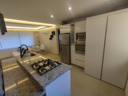 Elena Hidalgo Vende Apartamento Amoblado Y Equipado En Mirador Country Rodeado De Centros Comerciales En Valencia Via Guataparo Carabobo. (solo Cliente)