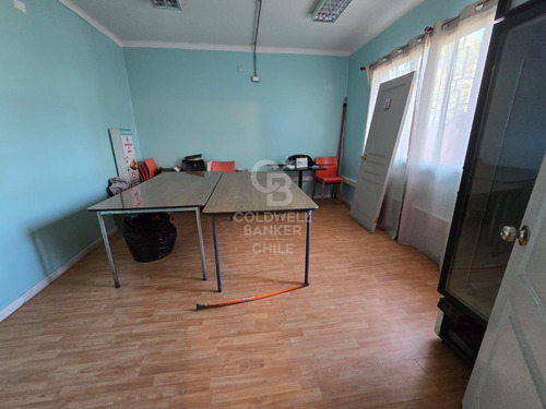 Casa Para Empresa Con Capacidad Para 20-25 Personas.