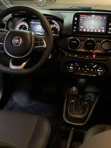Fiat Cronos Precision At6