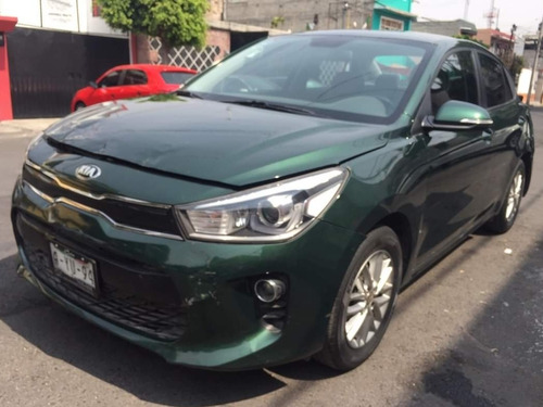 Imagen 11 de 12 de Kia Rio 2018 1.6 Ex Sedan Mt