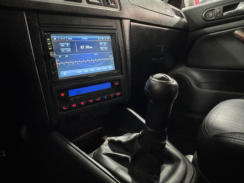 Volkswagen Bora 1.8 Highline T 180cv Cuero