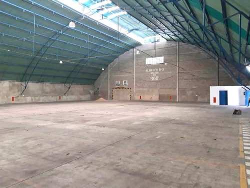 Imagen 3 de 8 de Galpon En Alquiler En Cagua Zona Industrial